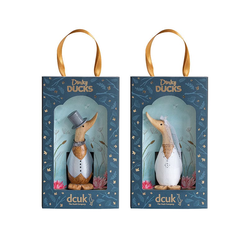 DCUK Ornaments Mr and Mrs Wedding Wooden Dinky Ducks