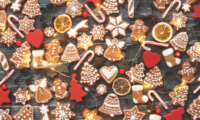 Sweet Masterpieces: Elevate Your Christmas with Gingerbread Decor Delights!