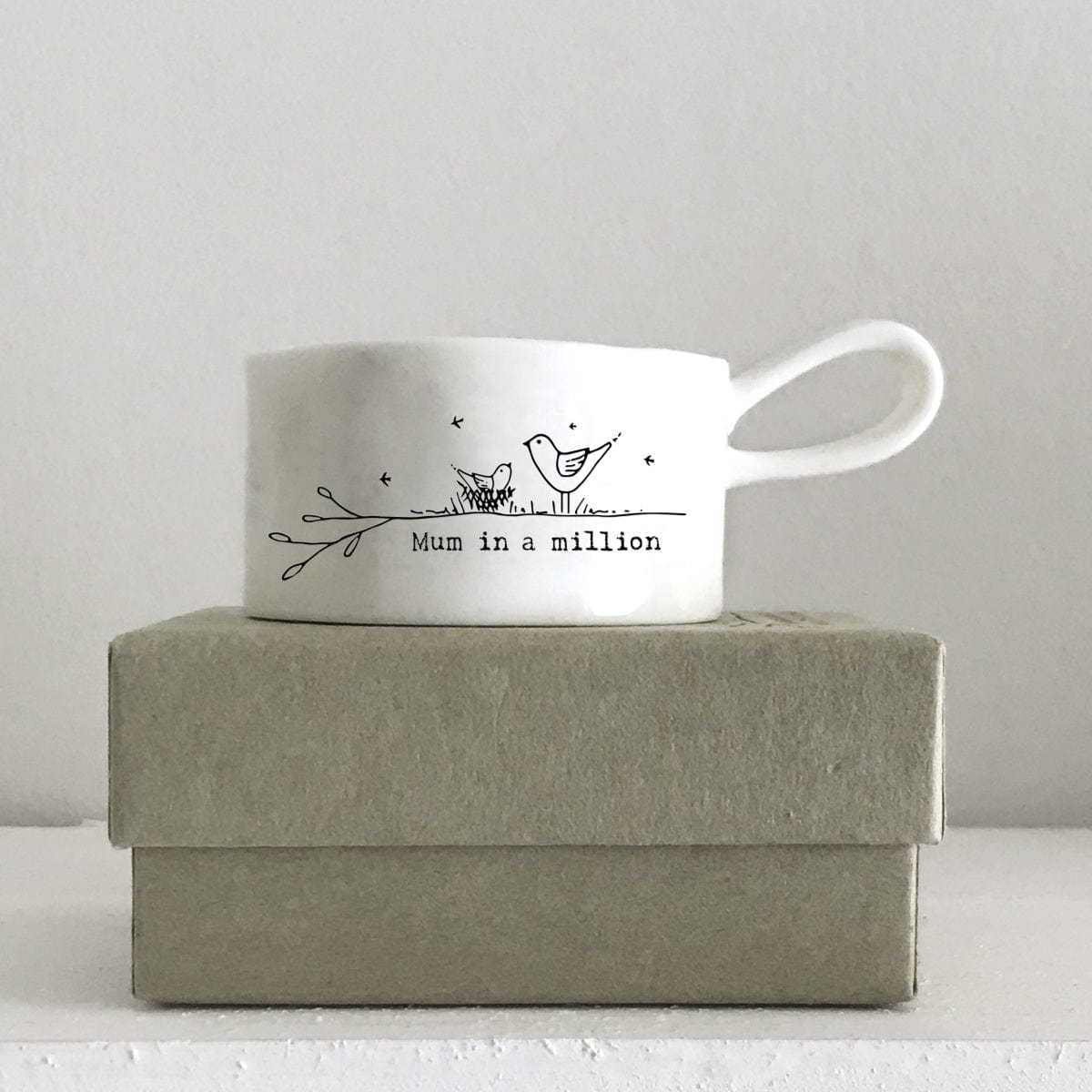 East of India Candles & Diffusers Mum in a Million Porcelain Tea Light Holder