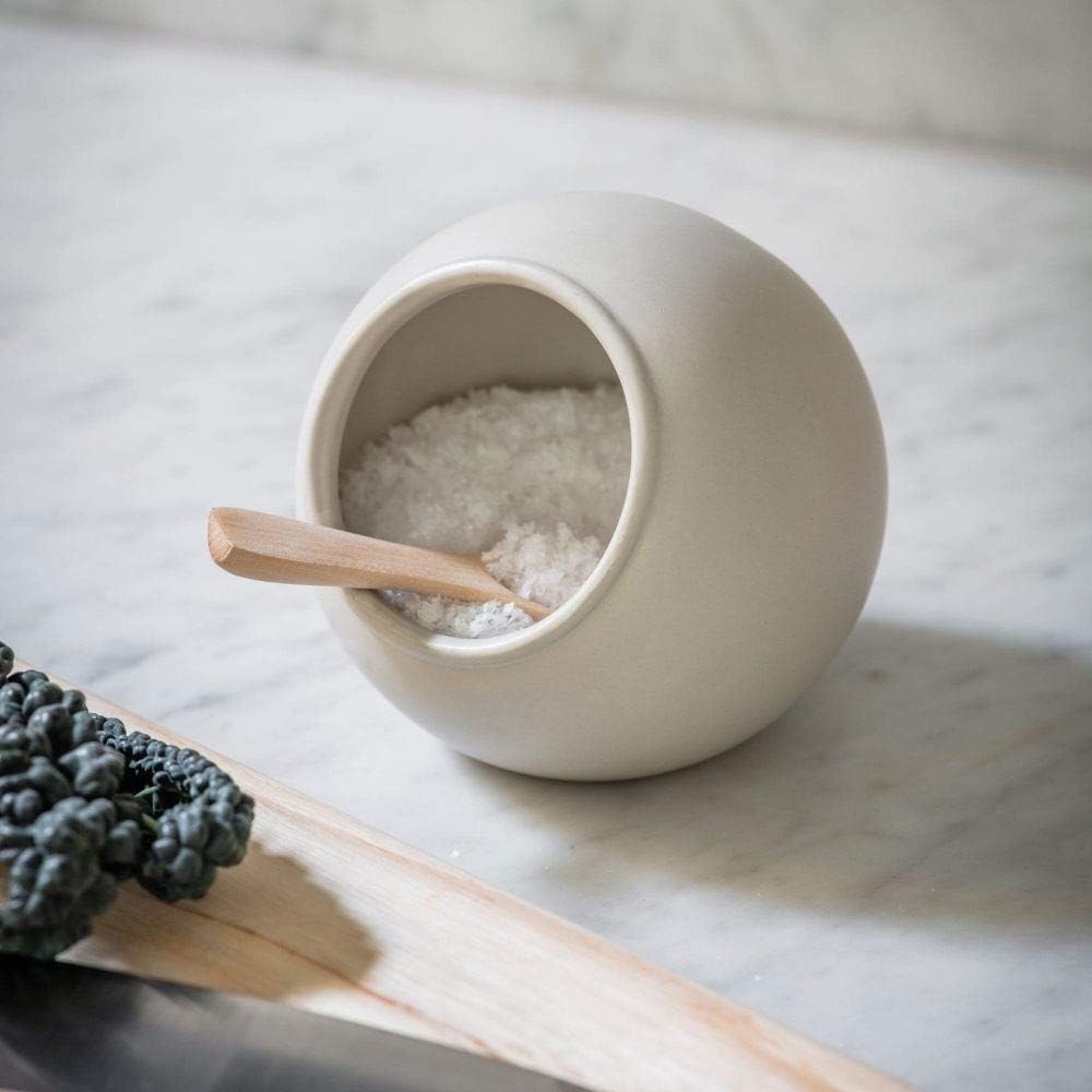 Garden Trading Kitchen Accessories Ceramic Salt Cellar with Wooden Spoon