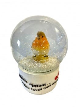 Christmas Loved Ones Robin Snow Globe