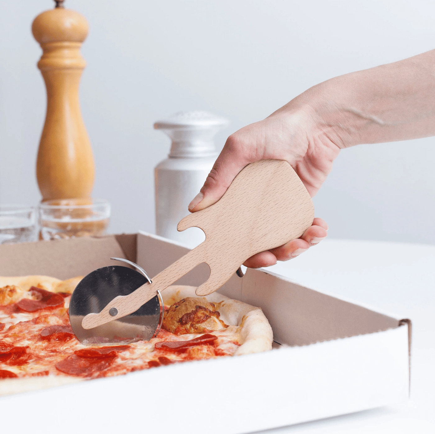 Kikkerland Kitchen Accessories Wooden Guitar Shaped Pizza Cutter