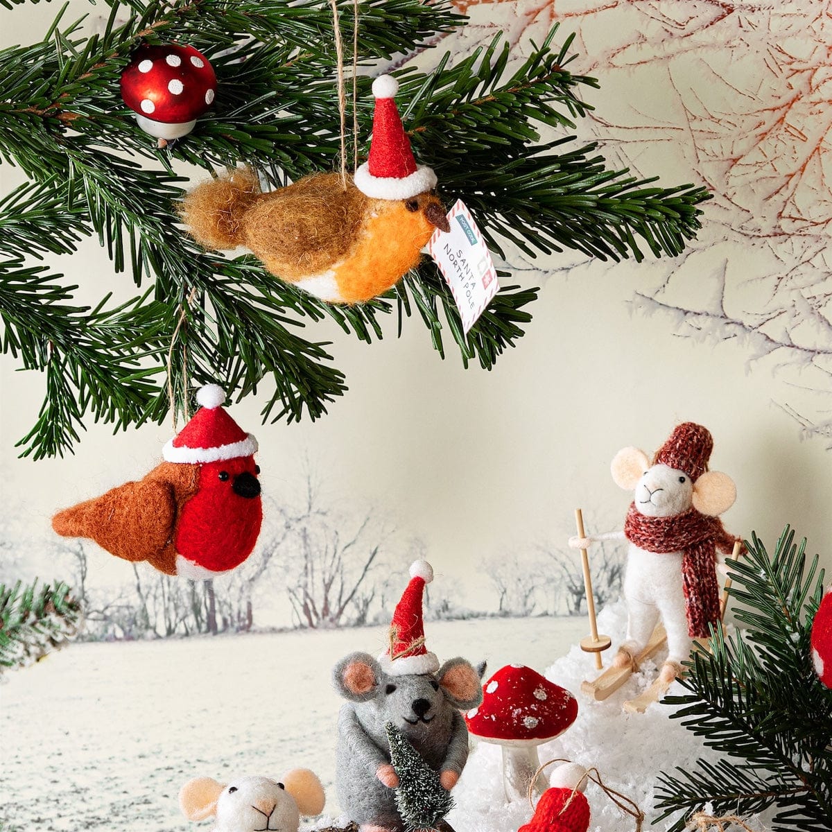 Sass & Belle Christmas Christmas Decorations Felt Skiing Mouse Christmas Tree Decoration