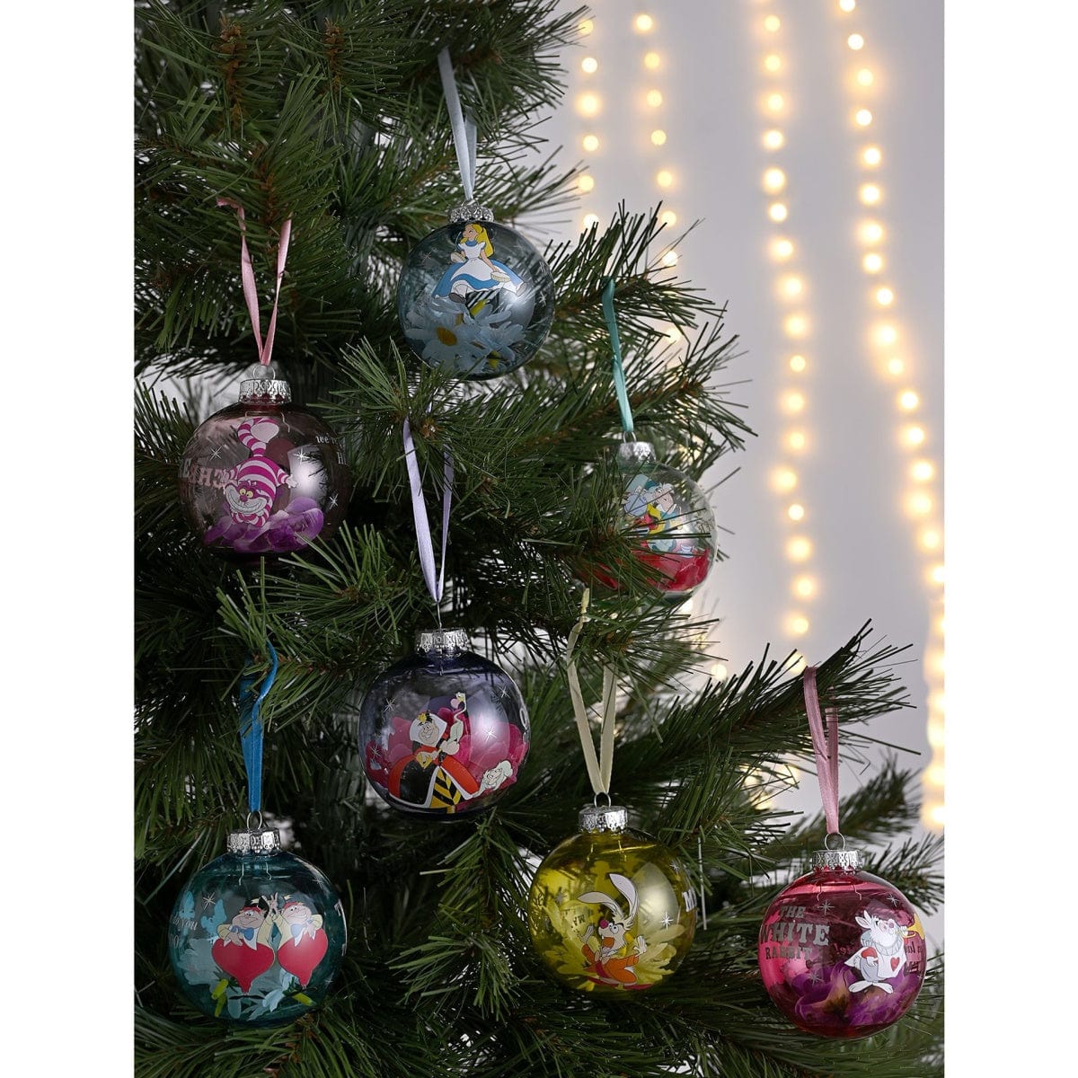 Widdop Gifts Christmas Decorations Disney Alice in Wonderland Set of 7 Christmas Tree Baubles
