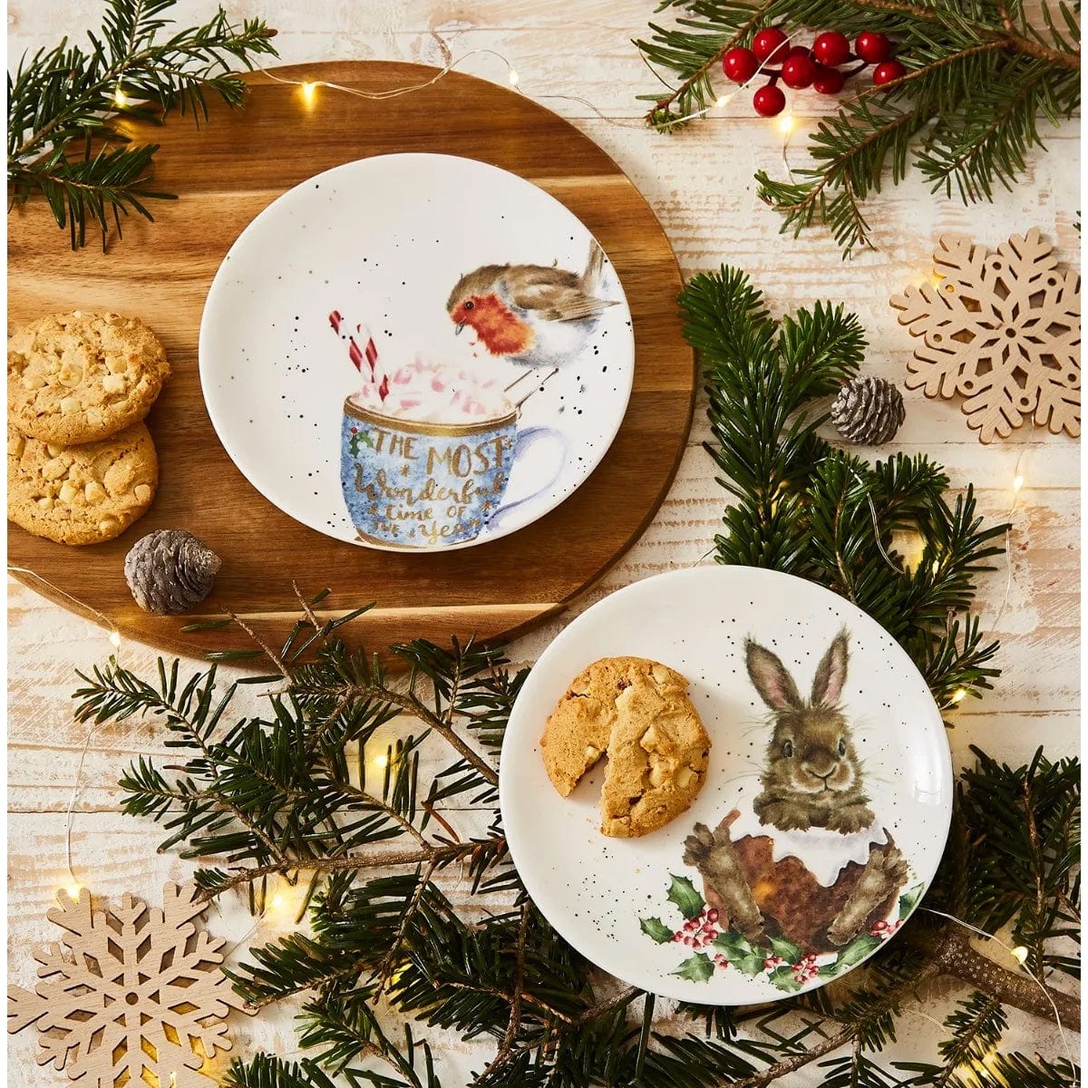 Wrendale Designs Kitchen Accessories Set of 2 Fine Bone China Christmas Cake Plates